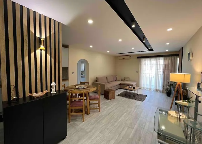 Near & Blloku Area Apartment